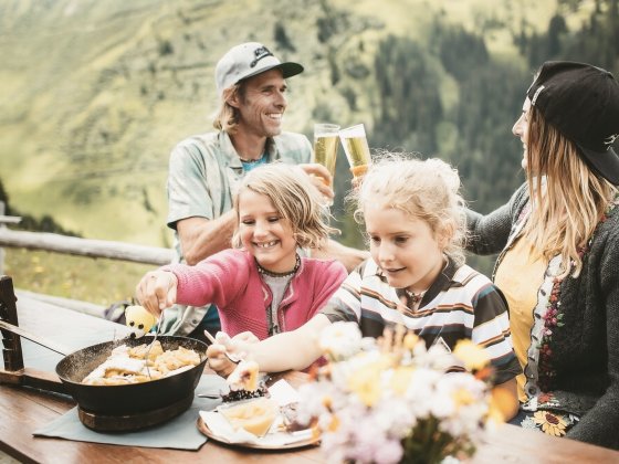 sommerurlaub saalbach hinterglemm abenteuer hotel familie 4