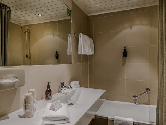 wellness hotel doppelzimmer kristall saalbach hinterglemm 5