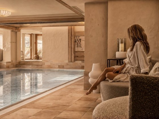 wellness hotel indoorpool saalbach hinterglemm 1