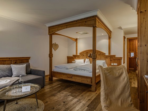 wellness hotel romantik doppelzimmer kristall saalbach hinterglemm 1