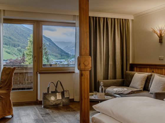 wellness hotel romantik doppelzimmer kristall saalbach hinterglemm 2
