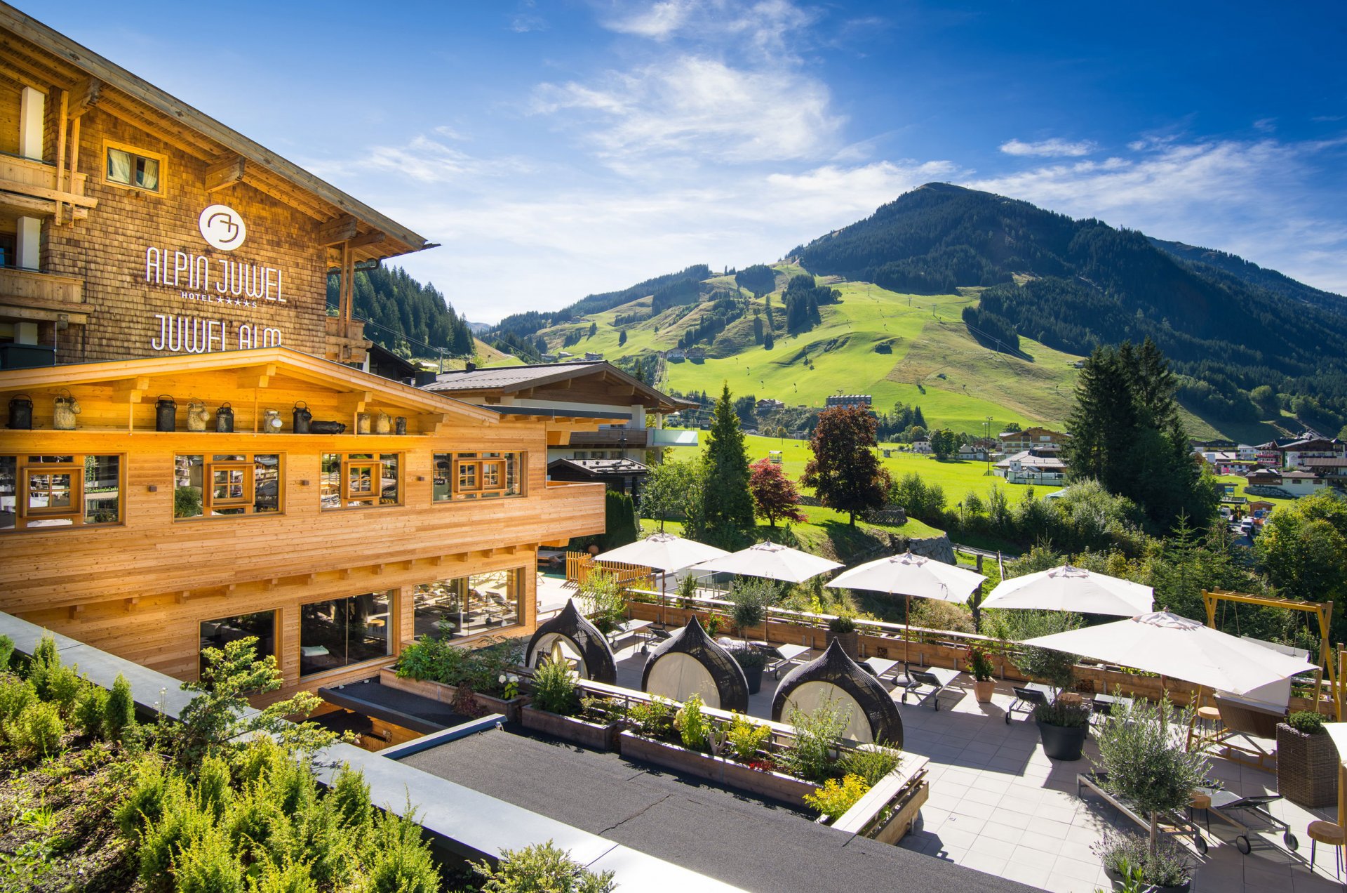 Hotel Saalbach Hinterglemm - 4 Stars Superior Spa Hotel Alpin Juwel