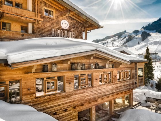 hotel saalbach hinterglemm winter aussen 1