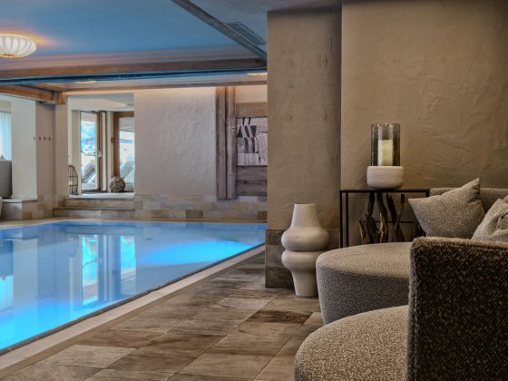 hotel alpinjuwel pool indoorpool juwellspa wellness saalbach hinterglemm 2