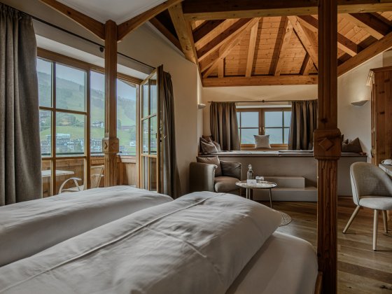 hotel alpinjuwel romantik suite kristall saalbach hinterglemm 2