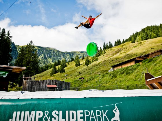 jump slide park saalbach hinterglemm alpin juwel 1781243449