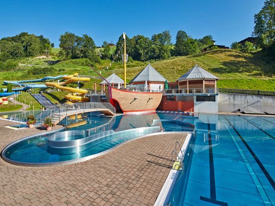 kaeptn hook freibad saalbach hinterglemm sommer 1785656571