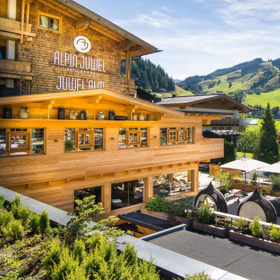saalbach hinterglemm hotel alpin juwel aussen sommer