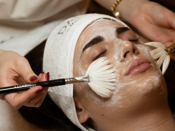 saalbach hinterglemm hotel alpin juwel kosmetik gesichtbehandlung facial peeling