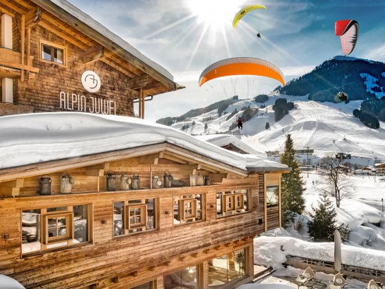 saalbach hinterglemm hotel direkt an der skipiste