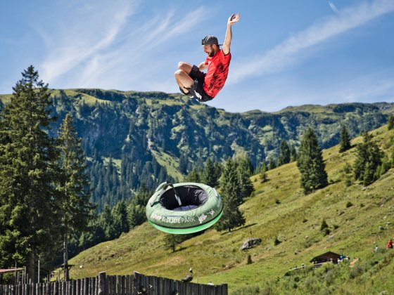 sommerurlaub saalbach hinterglemm junp slide park 1