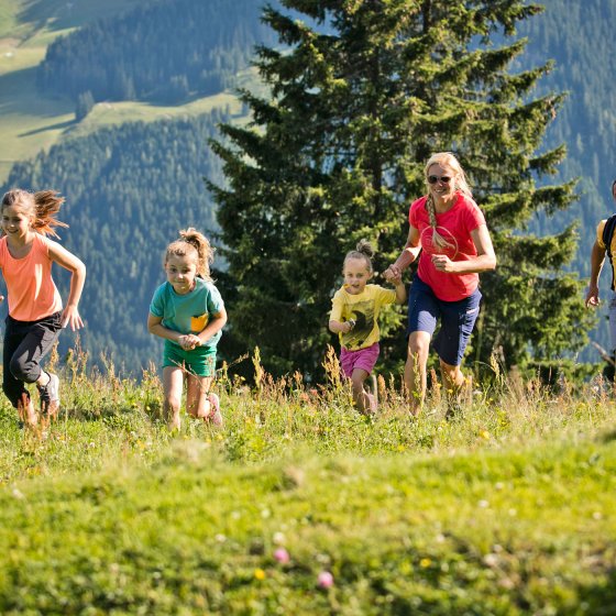 sommerurlaub saalbach hinterglemm wandern familie 4 1531120282