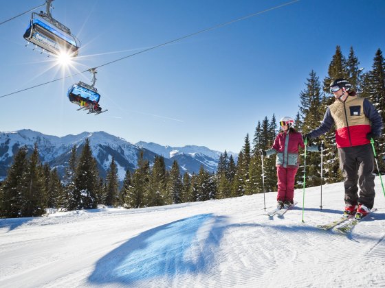 winterurlaub saalbach hinterglemm skifahren lifte 1530427737